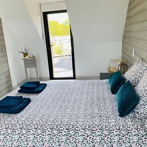  Hébergement de vacances La Maison D'aurelie